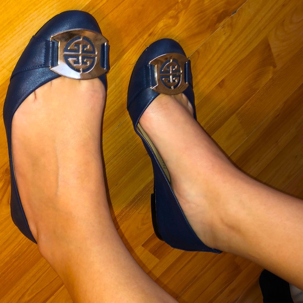 Rebecca Ferre Flats